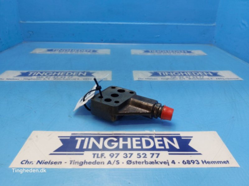 Hydraulik des Typs Massey Ferguson 6180, Gebrauchtmaschine in Hemmet (Bild 1)