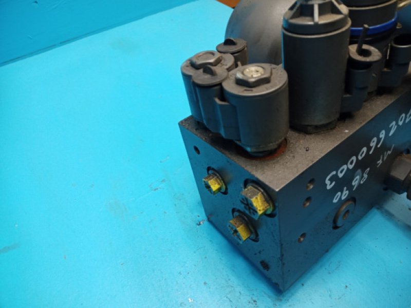 Hydraulik typu Massey Ferguson 8690, Gebrauchtmaschine v Hemmet (Obrázek 5)