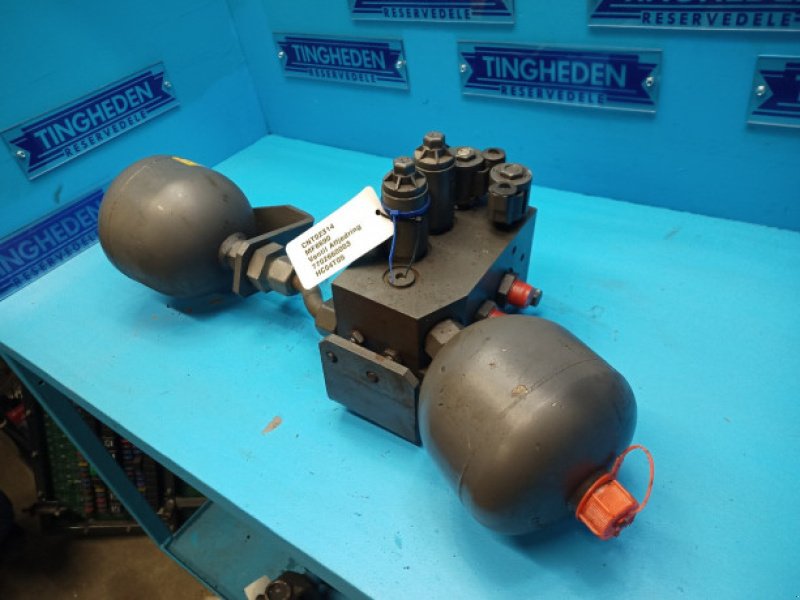 Hydraulik typu Massey Ferguson 8690, Gebrauchtmaschine v Hemmet (Obrázek 3)