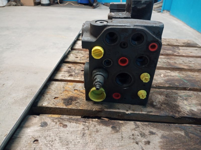 Hydraulik typu Massey Ferguson 8690, Gebrauchtmaschine v Hemmet (Obrázek 8)