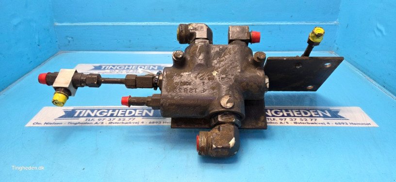 Hydraulik typu New Holland 8970, Gebrauchtmaschine v Hemmet (Obrázek 2)