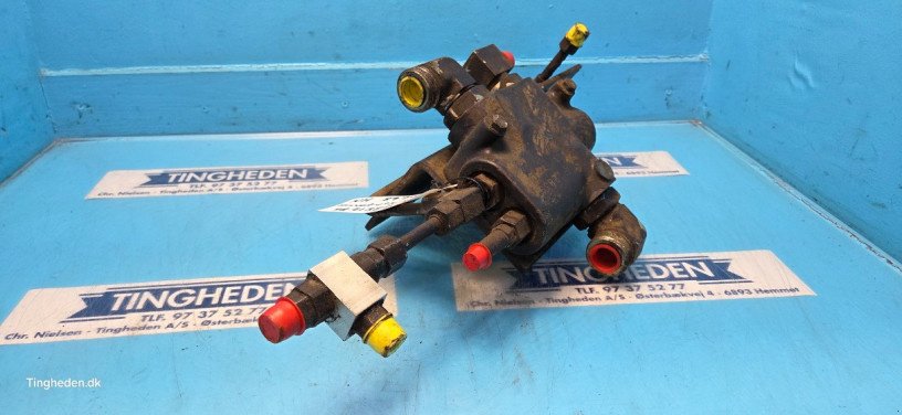 Hydraulik typu New Holland 8970, Gebrauchtmaschine v Hemmet (Obrázek 3)