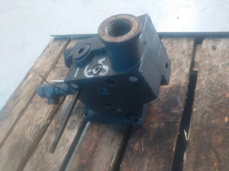 Hydraulik typu New Holland TM 165, Gebrauchtmaschine v Hemmet (Obrázek 4)