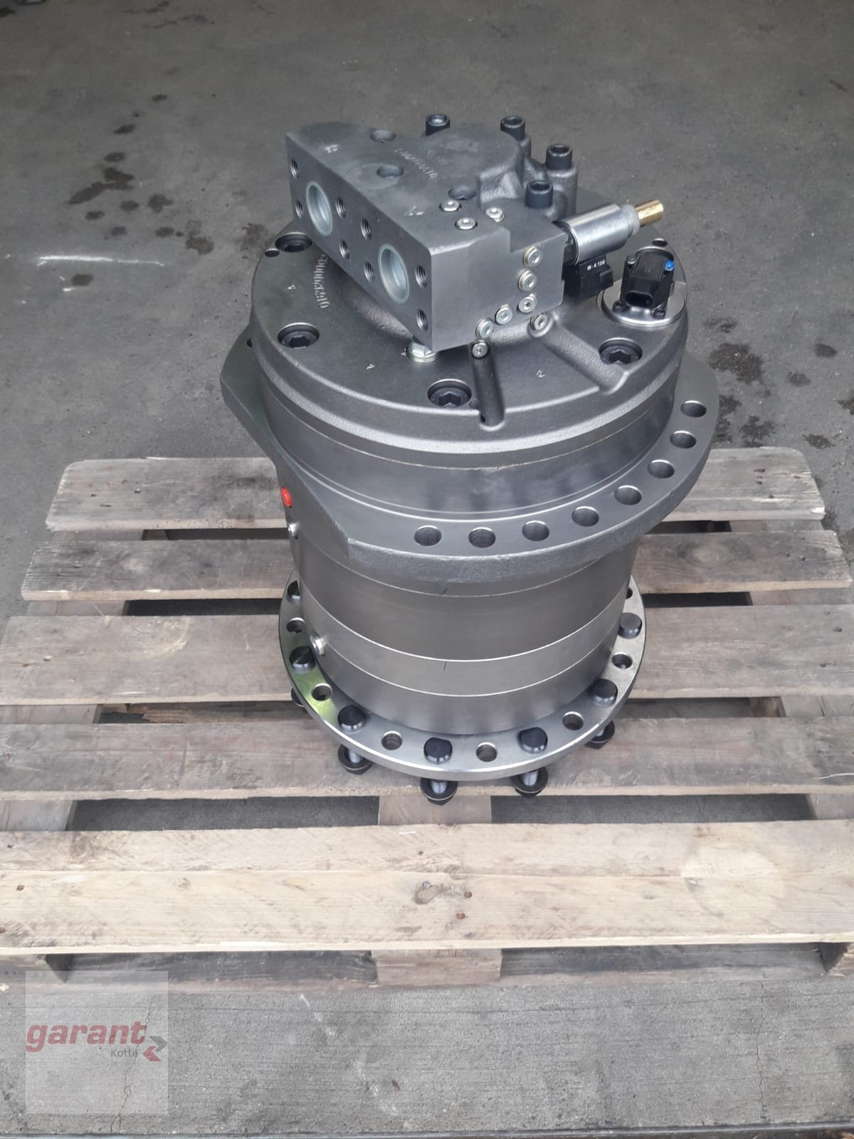 Hydraulik des Typs SAI Radialkolbenmotor, Neumaschine in Rieste (Bild 1)