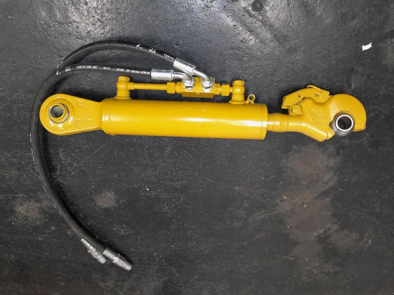 Hydraulik del tipo Sonstige Walterscheid Hydraulischer Oberlenker KAT.2 180m, Neumaschine In Bergheim