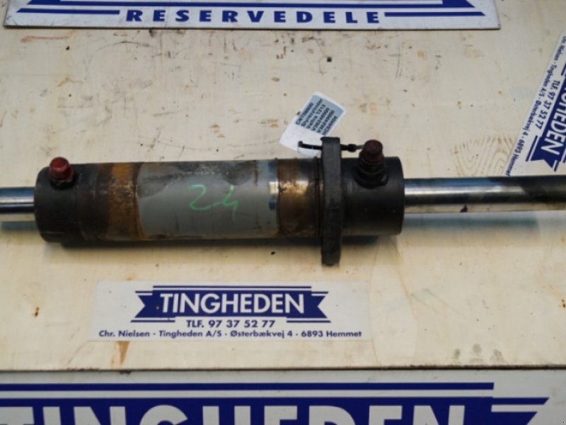 Hydraulik tipa Valtra T213, Gebrauchtmaschine u Hemmet (Slika 1)