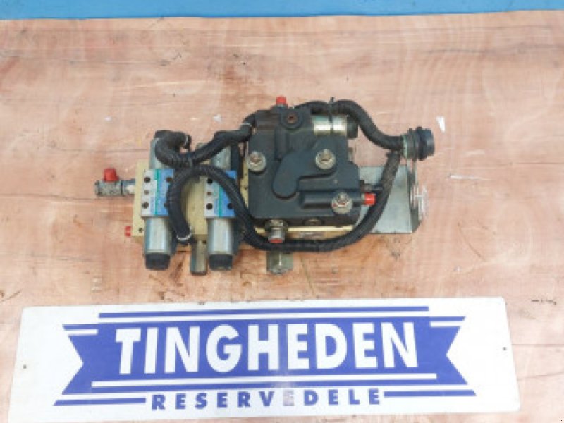 hydraulische Anlage типа Case IH 7010, Gebrauchtmaschine в Hemmet (Фотография 1)