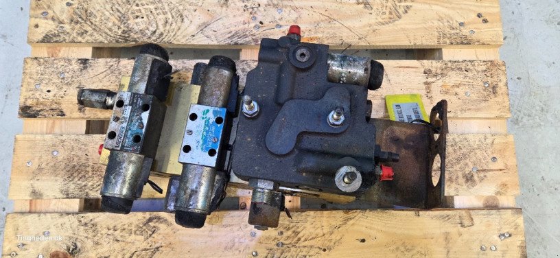 hydraulische Anlage типа Case 8010, Gebrauchtmaschine в Hemmet (Фотография 15)