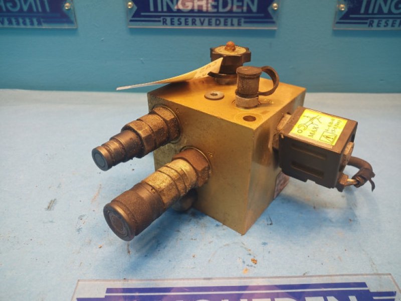 hydraulische Anlage типа Case 8010, Gebrauchtmaschine в Hemmet (Фотография 4)