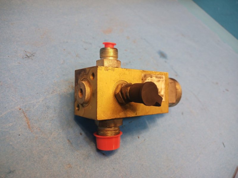 hydraulische Anlage типа Case 8010, Gebrauchtmaschine в Hemmet (Фотография 2)