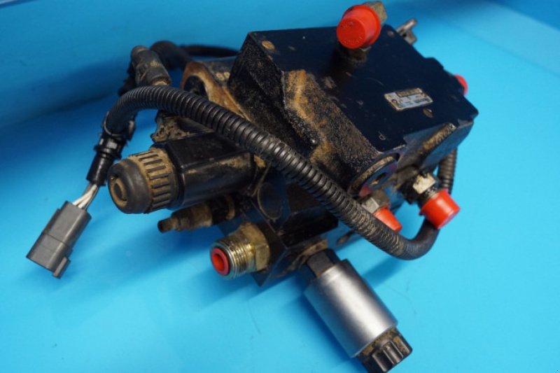 hydraulische Anlage типа Case 8010, Gebrauchtmaschine в Hemmet (Фотография 4)