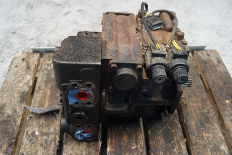 hydraulische Anlage типа Case 8010, Gebrauchtmaschine в Hemmet (Фотография 5)