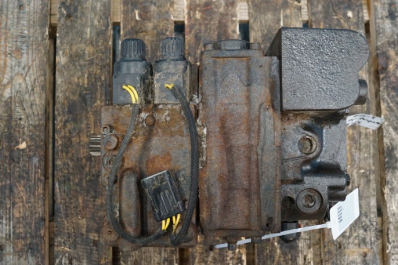 hydraulische Anlage типа Case 8010, Gebrauchtmaschine в Hemmet (Фотография 3)