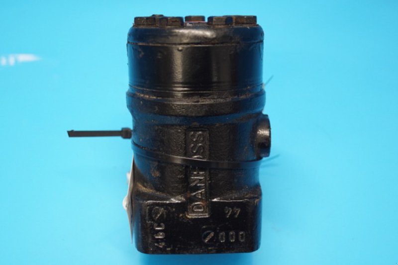 hydraulische Anlage типа Fendt 8350, Gebrauchtmaschine в Hemmet (Фотография 2)