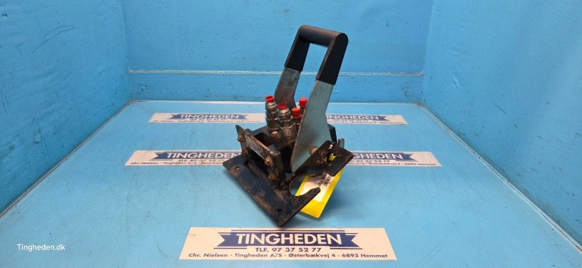 hydraulische Anlage типа MacDon D60, Gebrauchtmaschine в Hemmet (Фотография 1)