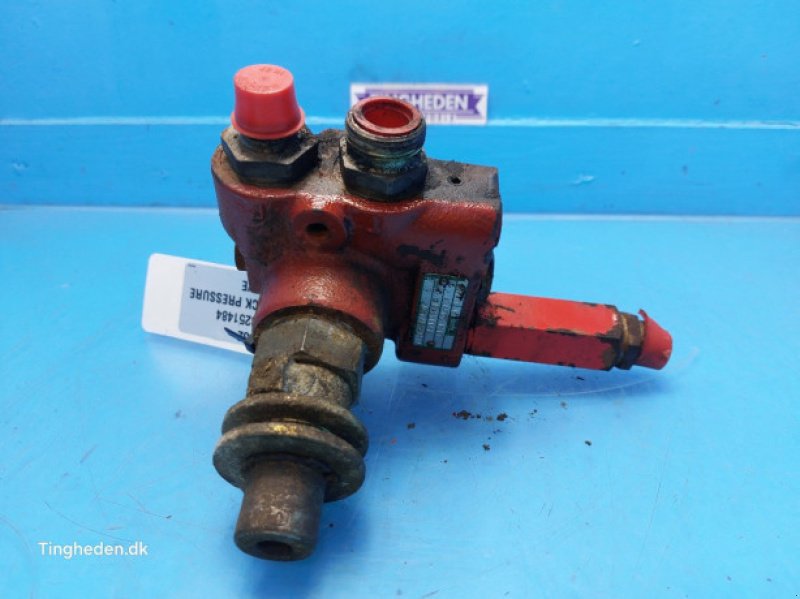 hydraulische Anlage типа Massey Ferguson 32, Gebrauchtmaschine в Hemmet (Фотография 11)