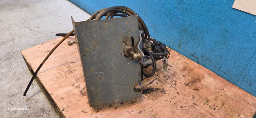 hydraulische Anlage типа Massey Ferguson 7274, Gebrauchtmaschine в Hemmet (Фотография 12)