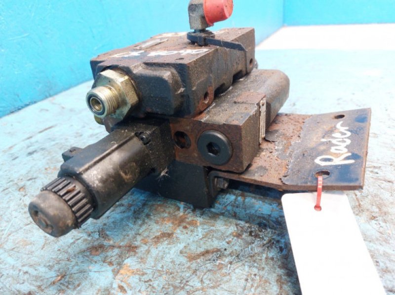 hydraulische Anlage типа New Holland CX8090, Gebrauchtmaschine в Hemmet (Фотография 9)