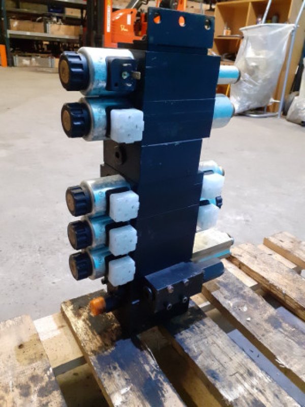 hydraulische Anlage типа Sonstige Hydraulikventil, Gebrauchtmaschine в Hemmet (Фотография 4)
