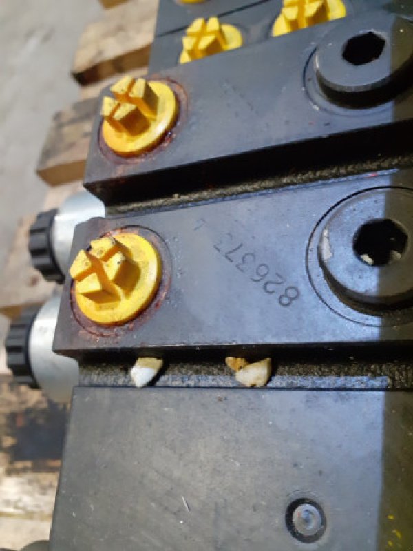 hydraulische Anlage типа Sonstige Hydraulikventil, Gebrauchtmaschine в Hemmet (Фотография 3)