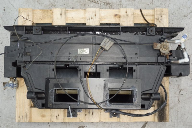 Kabine типа Fendt 8350, Gebrauchtmaschine в Hemmet (Фотография 4)