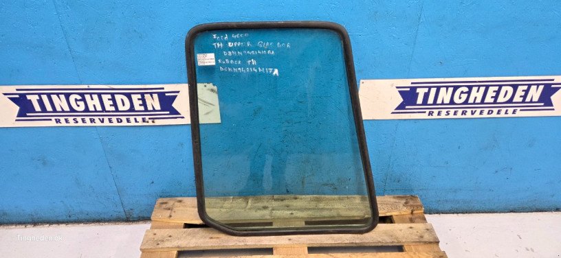 Kabine des Typs Ford 4600, Gebrauchtmaschine in Hemmet (Bild 2)