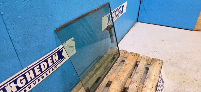 Kabine des Typs John Deere 3040, Gebrauchtmaschine in Hemmet (Bild 3)