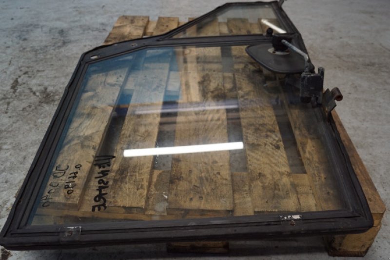 Kabine des Typs John Deere 3040, Gebrauchtmaschine in Hemmet (Bild 14)