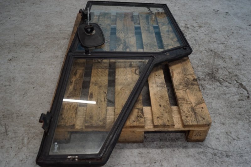 Kabine des Typs John Deere 3040, Gebrauchtmaschine in Hemmet (Bild 8)