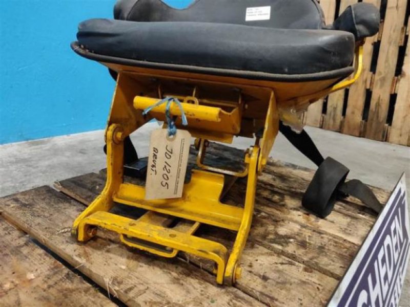 Kabine des Typs John Deere 310, Gebrauchtmaschine in Hemmet (Bild 4)