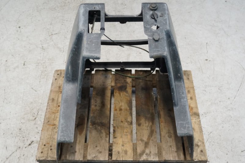 Kabine des Typs John Deere 3140, Gebrauchtmaschine in Hemmet (Bild 9)