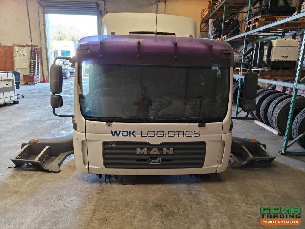 Kabine za tip MAN TGA Cabine, Gebrauchtmaschine u Oud Gastel (Slika 8)
