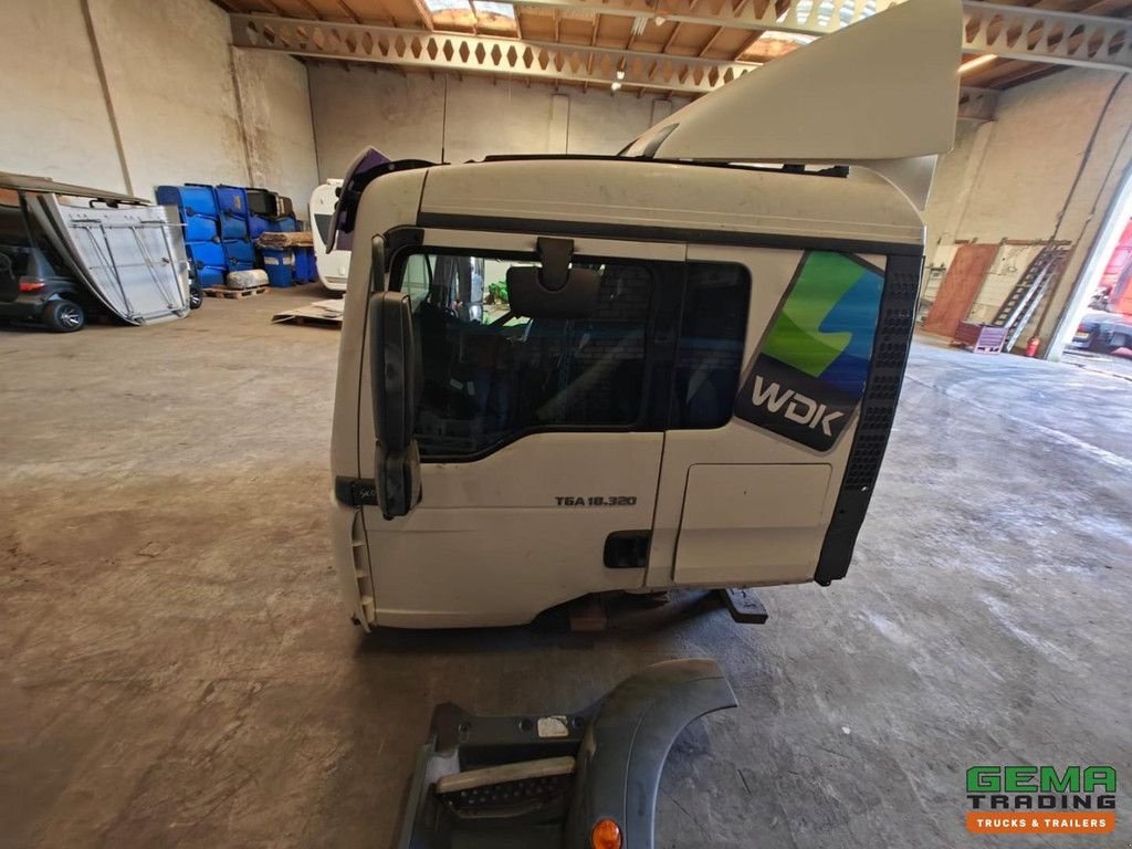 Kabine za tip MAN TGA Cabine, Gebrauchtmaschine u Oud Gastel (Slika 7)