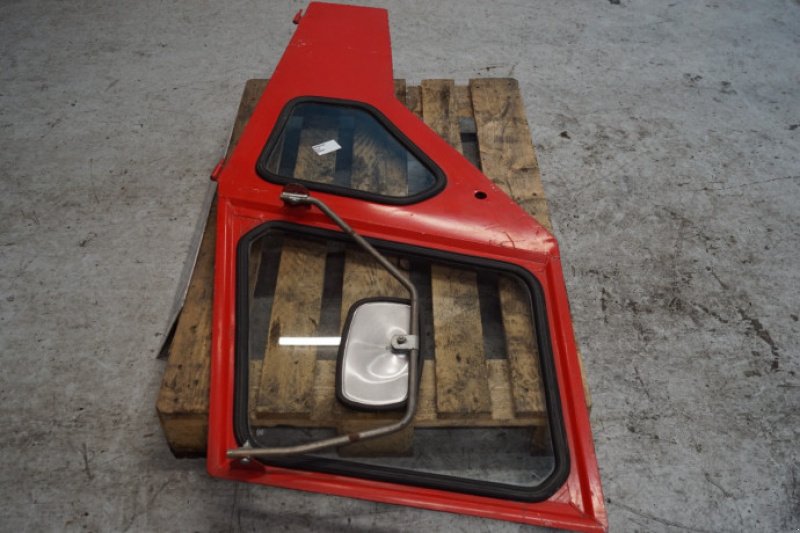 Kabine des Typs Massey Ferguson 135, Gebrauchtmaschine in Hemmet (Bild 4)