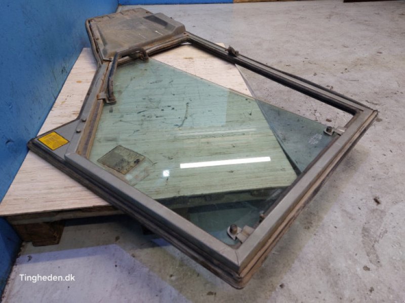 Kabine des Typs Massey Ferguson 3060, Gebrauchtmaschine in Hemmet (Bild 18)