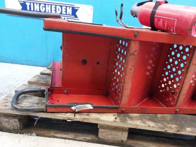 Kabine of the type Massey Ferguson 32, Gebrauchtmaschine in Hemmet (Picture 3)