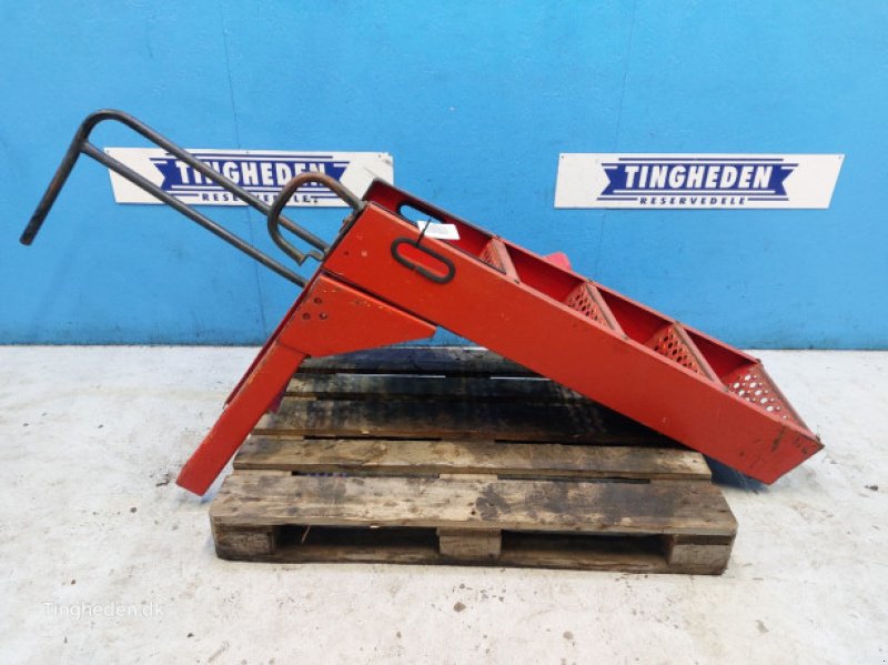 Kabine of the type Massey Ferguson 32, Gebrauchtmaschine in Hemmet (Picture 12)