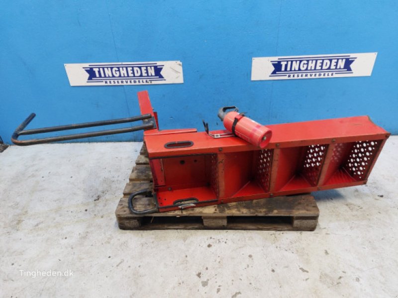 Kabine of the type Massey Ferguson 32, Gebrauchtmaschine in Hemmet (Picture 2)