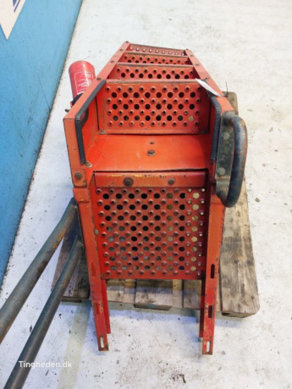 Kabine of the type Massey Ferguson 32, Gebrauchtmaschine in Hemmet (Picture 14)