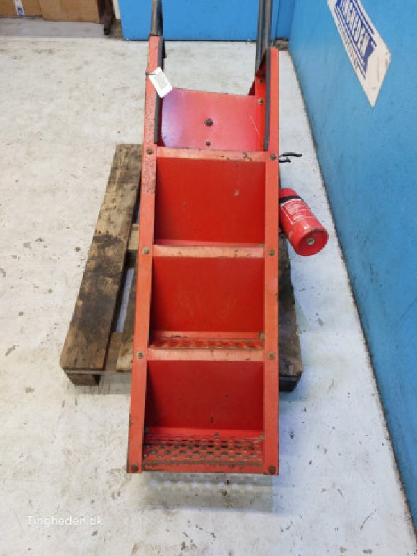 Kabine of the type Massey Ferguson 32, Gebrauchtmaschine in Hemmet (Picture 15)