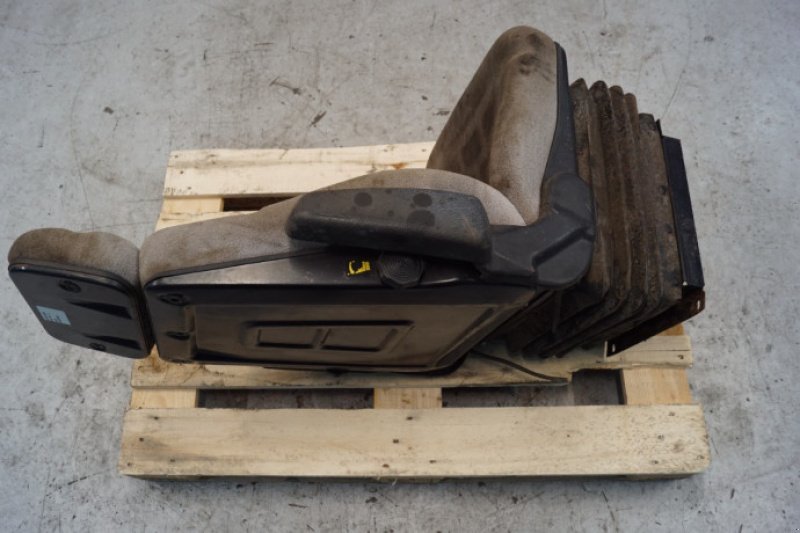 Kabine of the type Massey Ferguson 32, Gebrauchtmaschine in Hemmet (Picture 20)