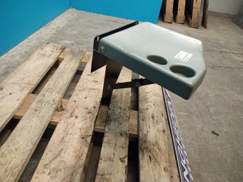 Kabine of the type Massey Ferguson 40, Gebrauchtmaschine in Hemmet (Picture 3)