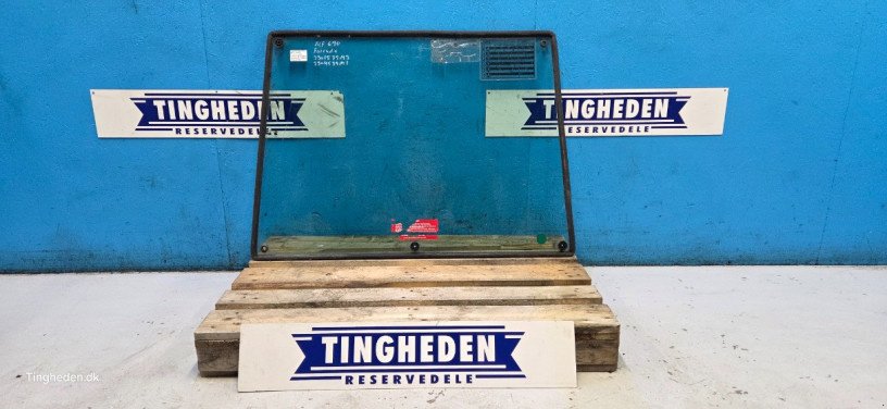 Kabine des Typs Massey Ferguson 690, Gebrauchtmaschine in Hemmet (Bild 1)