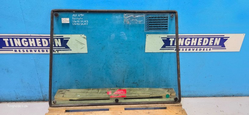 Kabine des Typs Massey Ferguson 690, Gebrauchtmaschine in Hemmet (Bild 2)