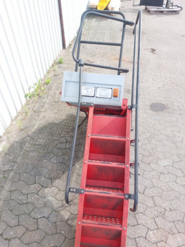 Kabine of the type Massey Ferguson 7274, Gebrauchtmaschine in Hemmet (Picture 3)