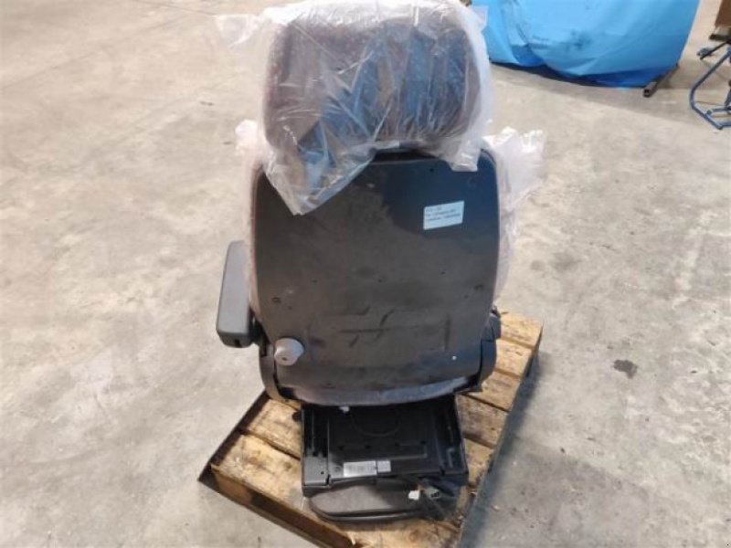 Kabine typu Massey Ferguson Luftsæde, Gebrauchtmaschine v Hemmet (Obrázek 7)