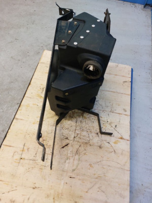 Kabine Türe ait New Holland CR9090, Gebrauchtmaschine içinde Hemmet (resim 13)