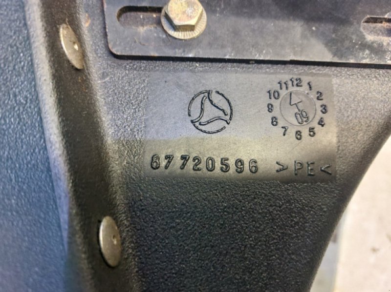 Kabine Türe ait New Holland CR9090, Gebrauchtmaschine içinde Hemmet (resim 9)