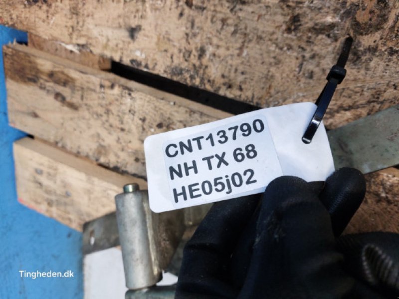 Kabine Türe ait New Holland TX68, Gebrauchtmaschine içinde Hemmet (resim 15)