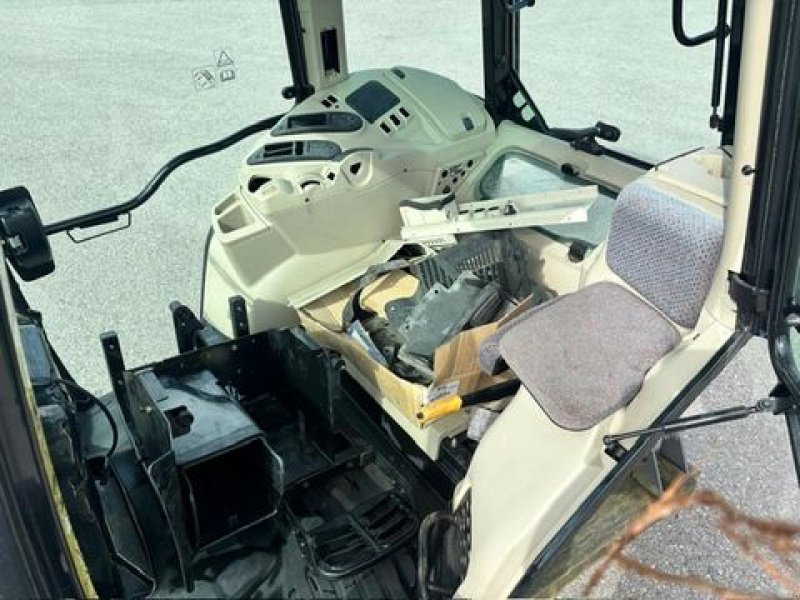 Kabine des Typs Sonstige Kabine zu MF-Serie 5000, Gebrauchtmaschine in NATTERNBACH (Bild 18)